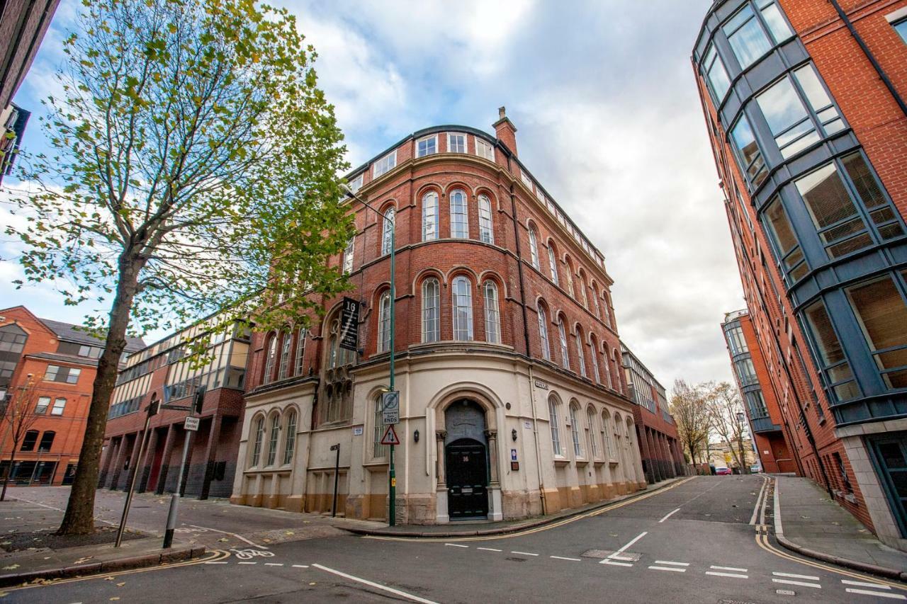 Bright Private Rooms - Peaceful Morden Location London Exterior photo
